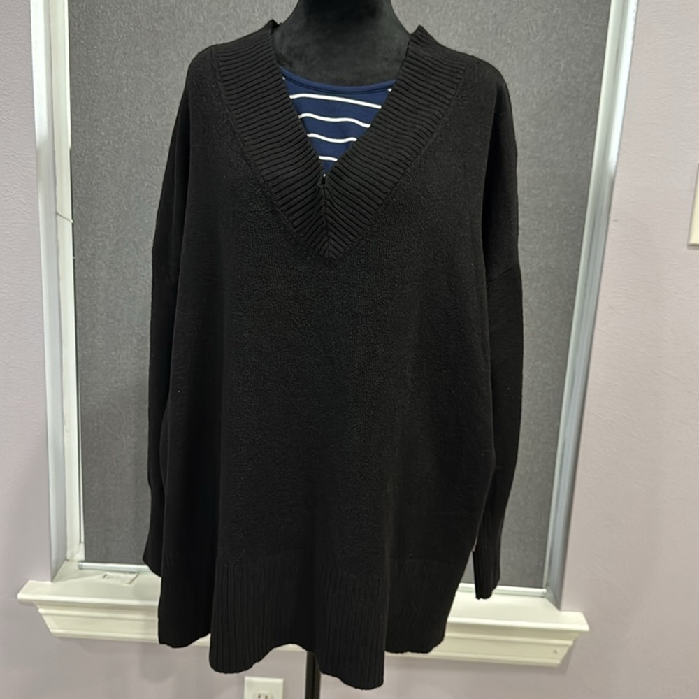 V neck sweater
